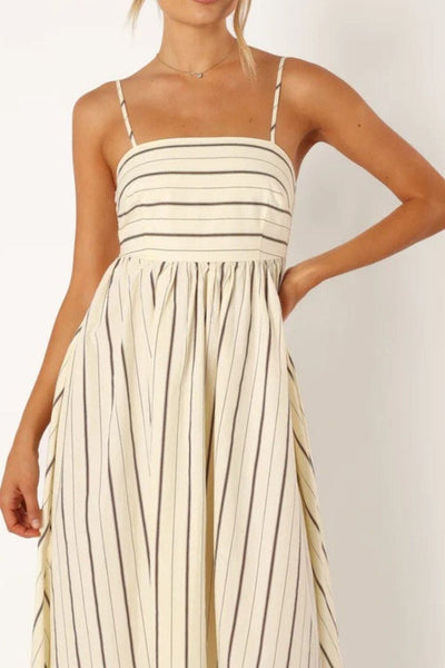 Lumi™ | Bare Bloom Maxi Dress